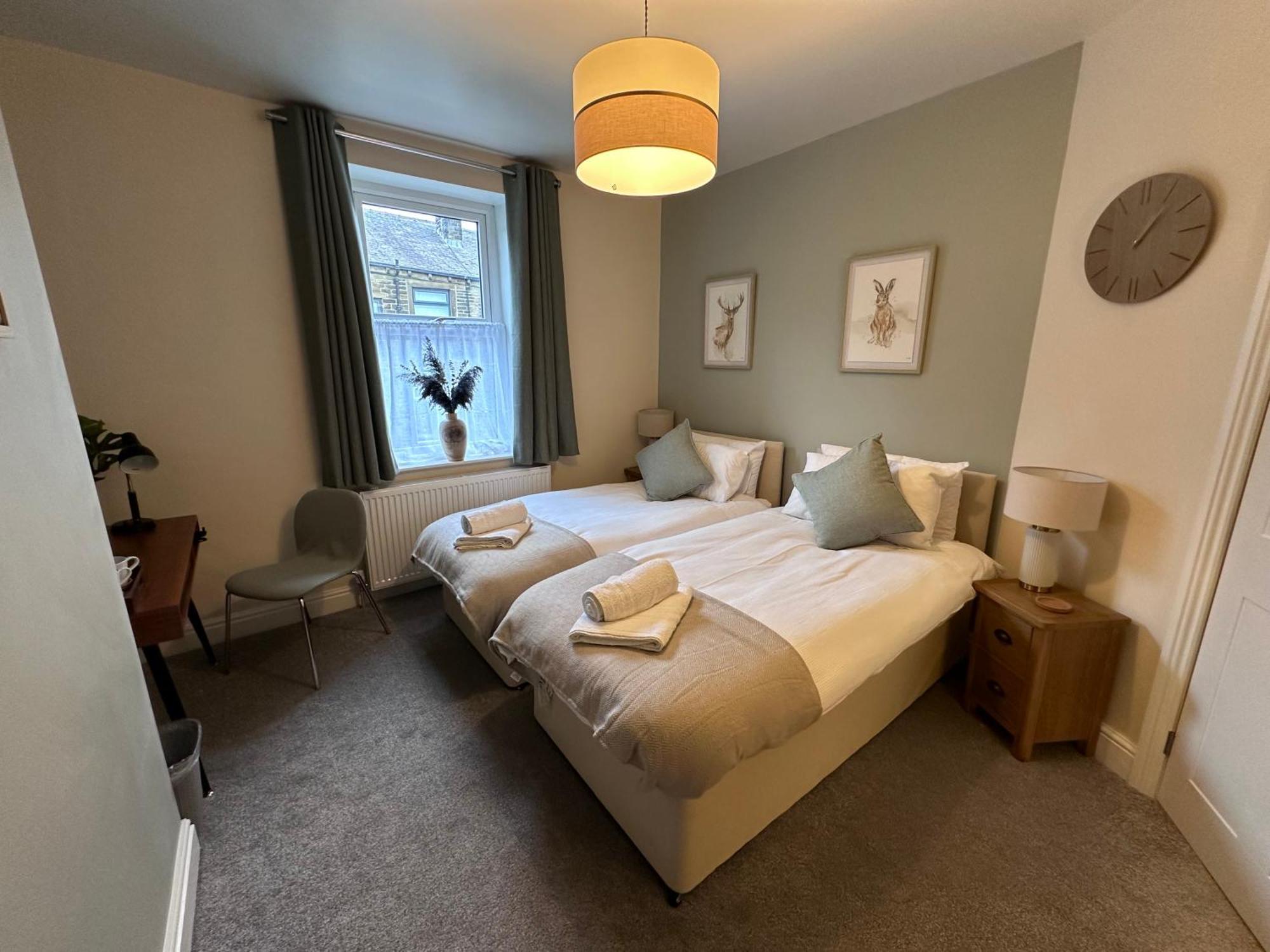 Prince St Cottage - Haworth - Sleeps 4 外观 照片